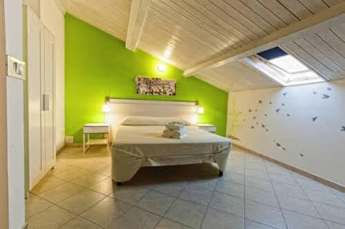 Civico 64 Bed & Breakfast In Mansarda Palmi Exterior photo